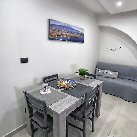Apartment Vicolo 4 Catania